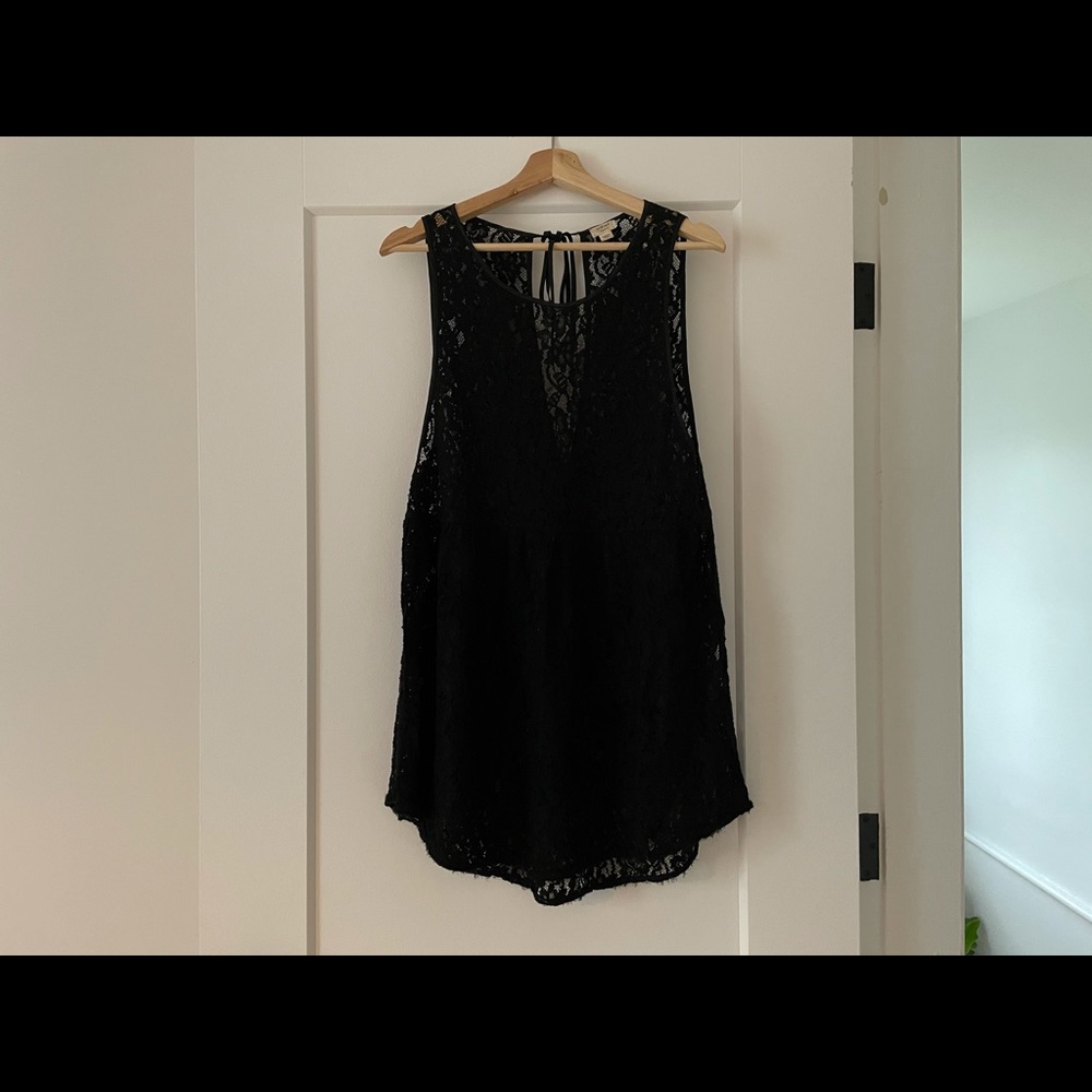 Aritzia Wilfred lace dress size small